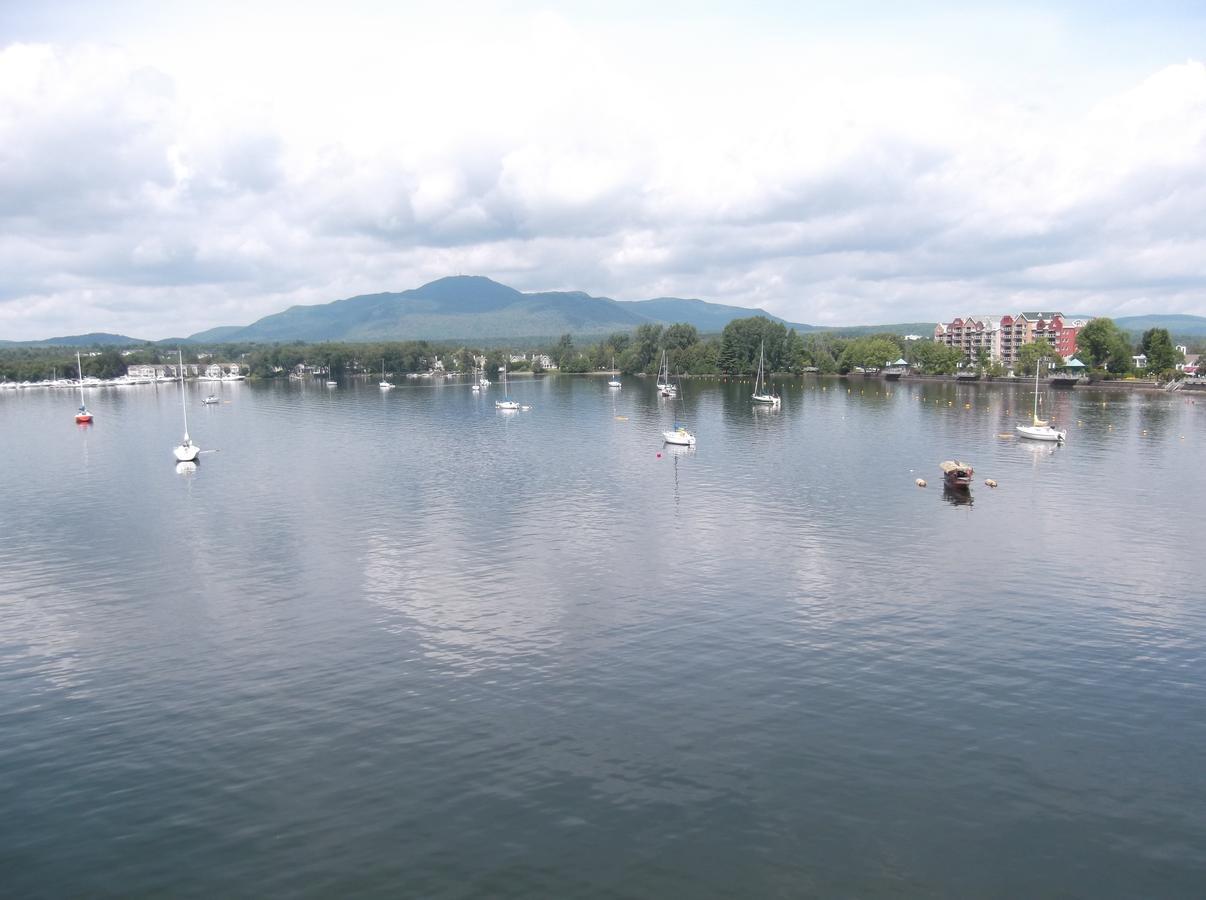 Condo Entre Ville/Nature Magog Zewnętrze zdjęcie